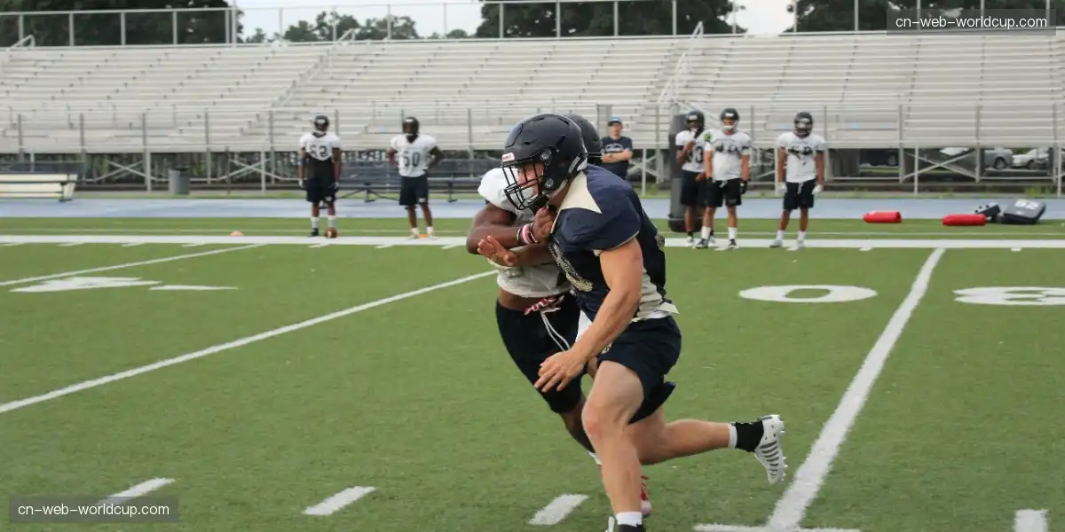 📸 抓住冠军振臂瞬间，永恒经典不容错过！💎